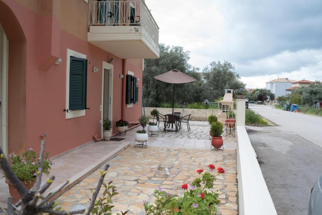 Nicks Cosy Apartment Lefkada City Екстер'єр фото